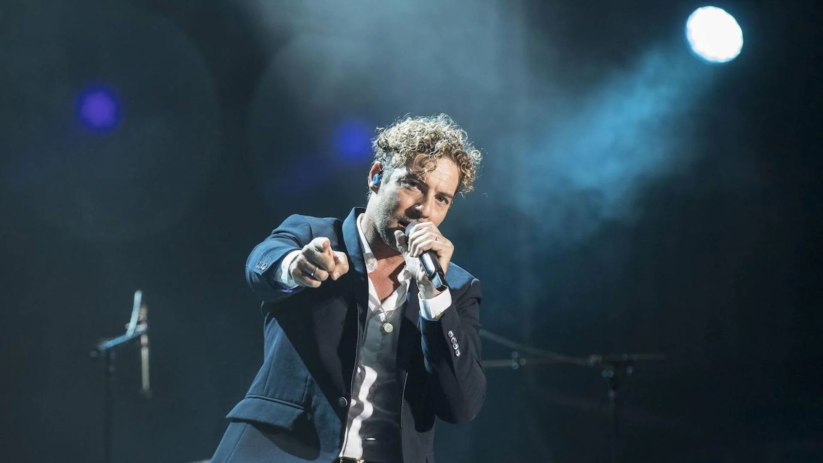 David Bisbal llega con su nueva gira a su tierra, para ofrecer un concierto en un Recinto mucho más amplio.