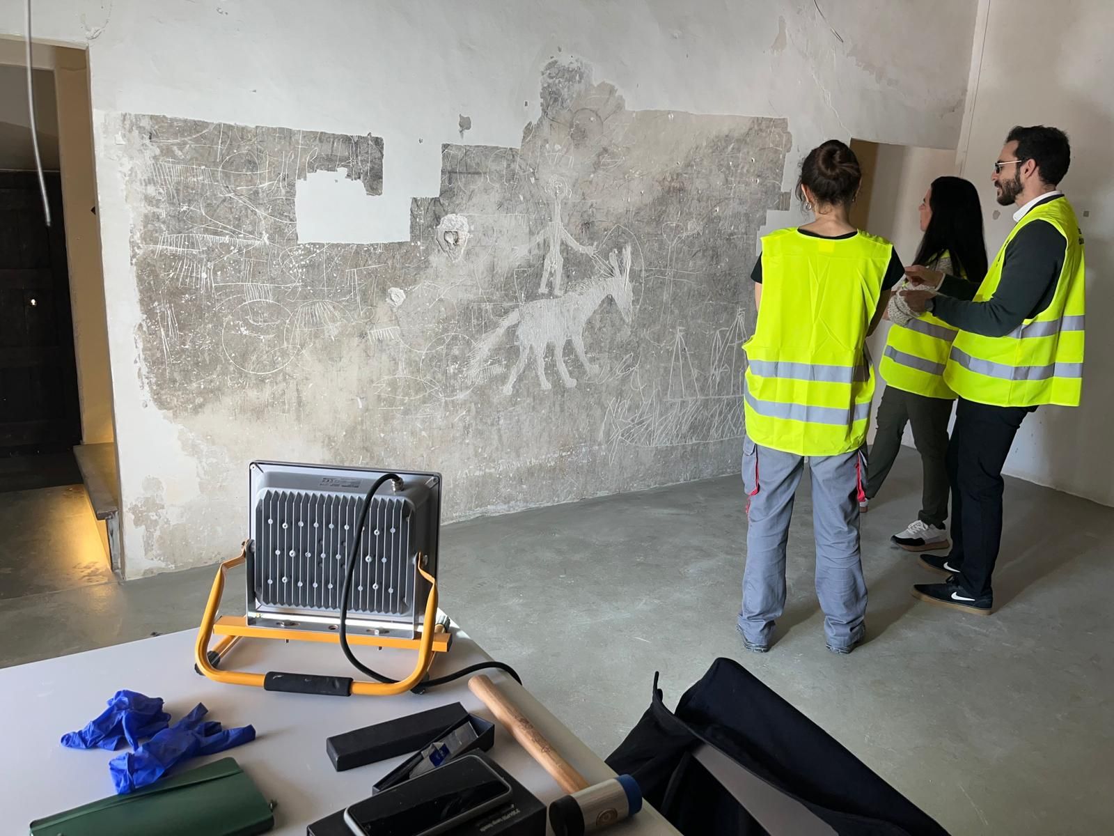 Grafitos hallados en la planta primera de la Torre del Homenaje.