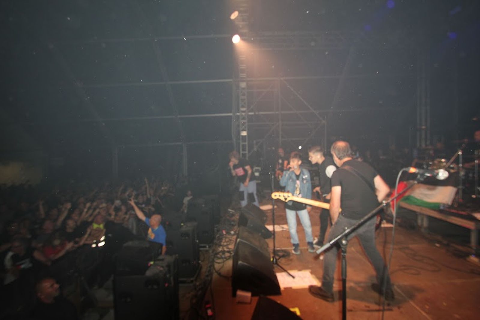 Momento del 40 aniversario del Rock Albox.