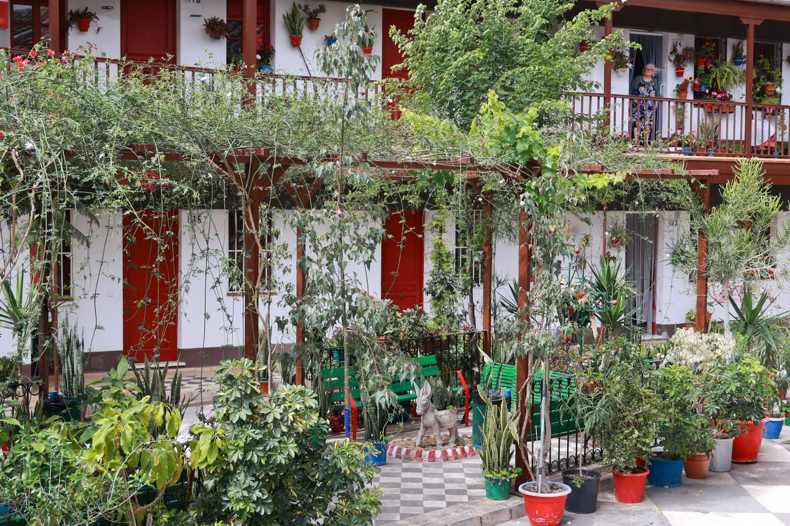 Los corralones de El Perchel y La Trinidad de Málaga, en fotografías