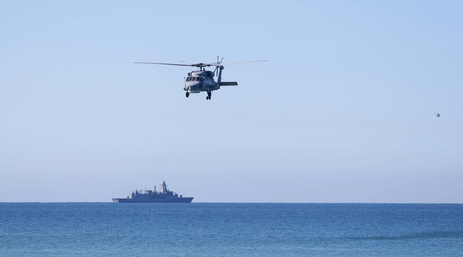 Las fotos del espectacular ejercicio de la Armada y la OTAN en el Retín