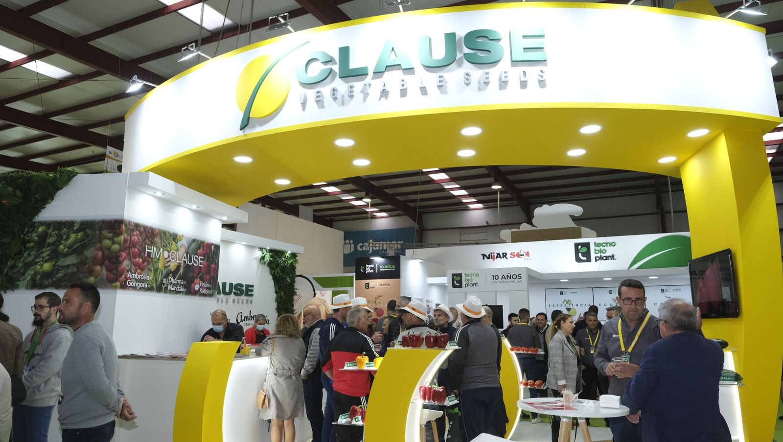 Imágenes del primer día de Expolevante Níjar.