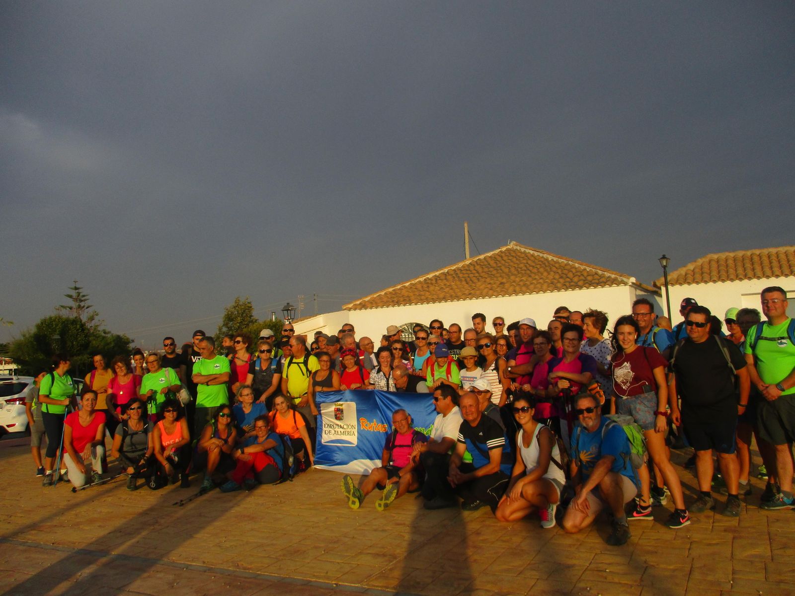 Senderos de Luna Llena en TabernoDomingo de competición de acuatlón