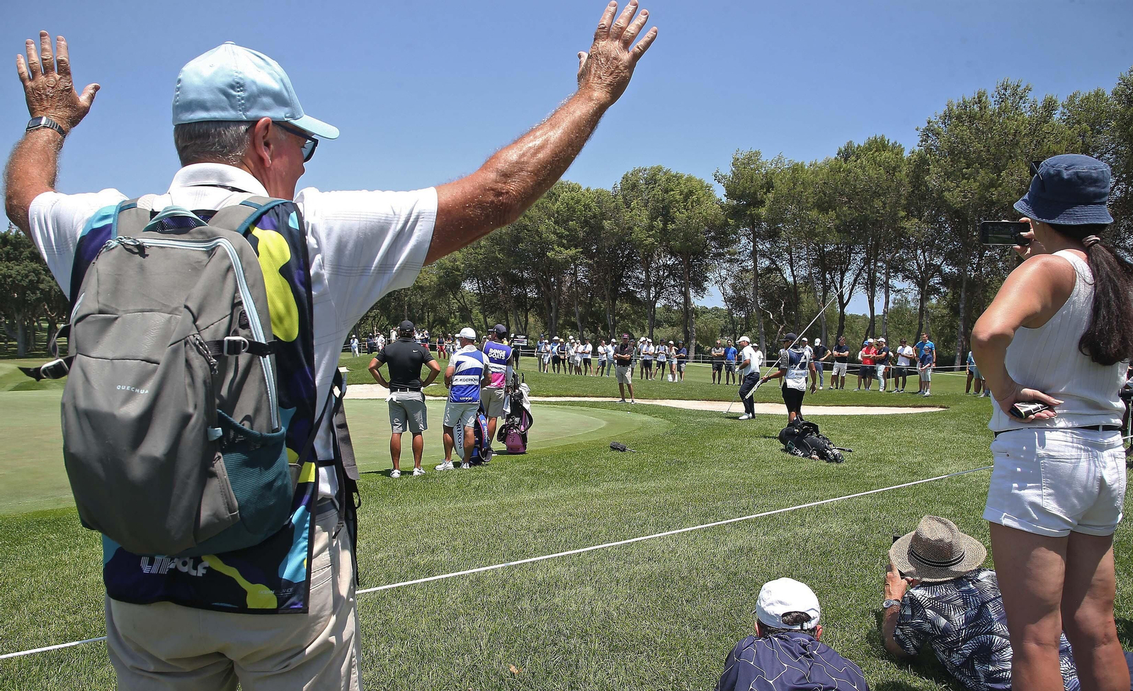Ambiente durante la primera jornada del LIV Golf Andalucía 2023 en Valderrama