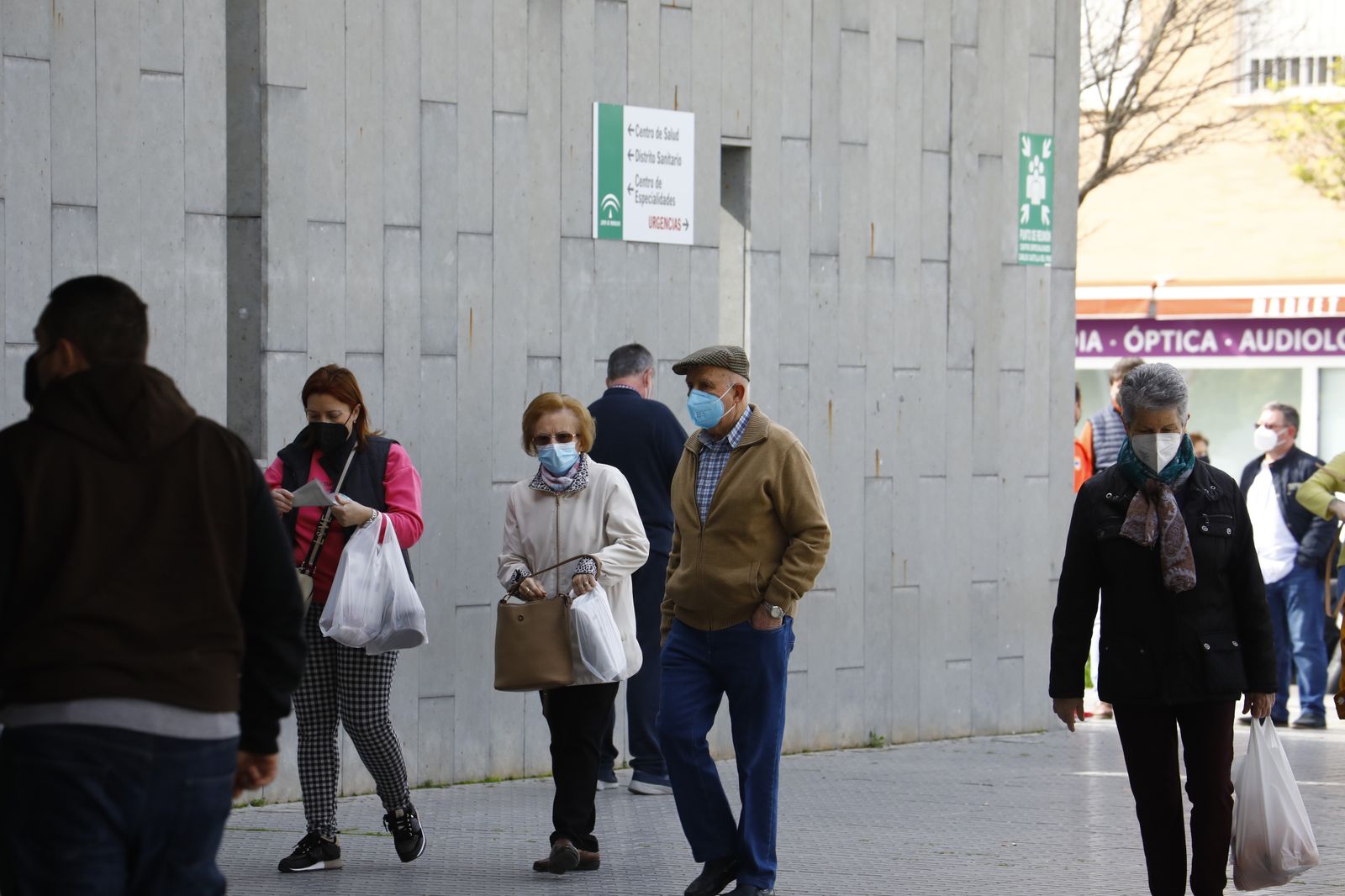 Arranca la atención presencial en los centros de salud de Córdoba