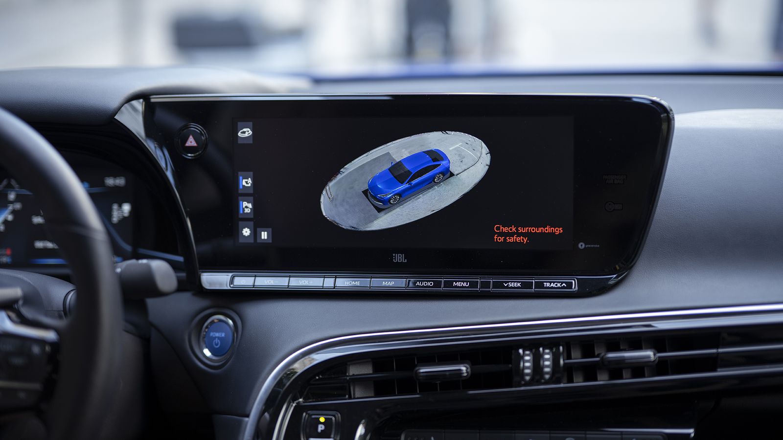 Las nuevas ayudas a la conducción que incorporen los Toyota podrán ser actualizadas inalámbricamente, vía OTA, sin tener que acudir a un concesionario.