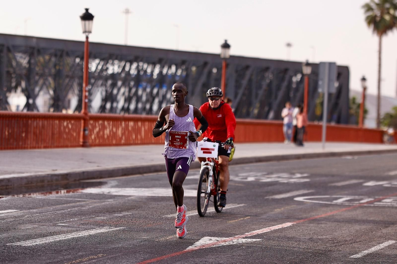 Las fotos de la Maratón de Málaga 2025