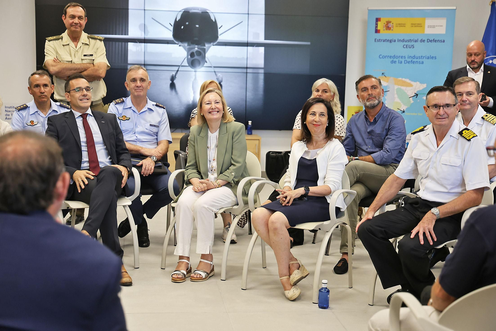 Imágenes de la Visita de la ministra de Defensa, Margarita Robles, a el Centro de Ensayos de Sistemas Aéreos no Tripulados CEUS