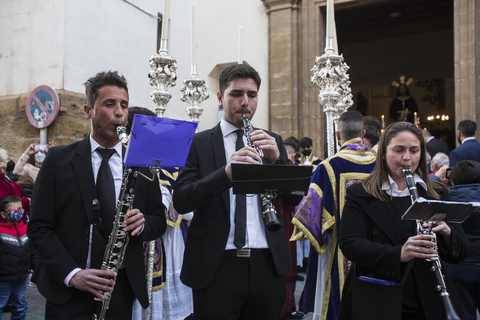 El traslado del Cristo de la Sentencia a la catedral en imágenes
