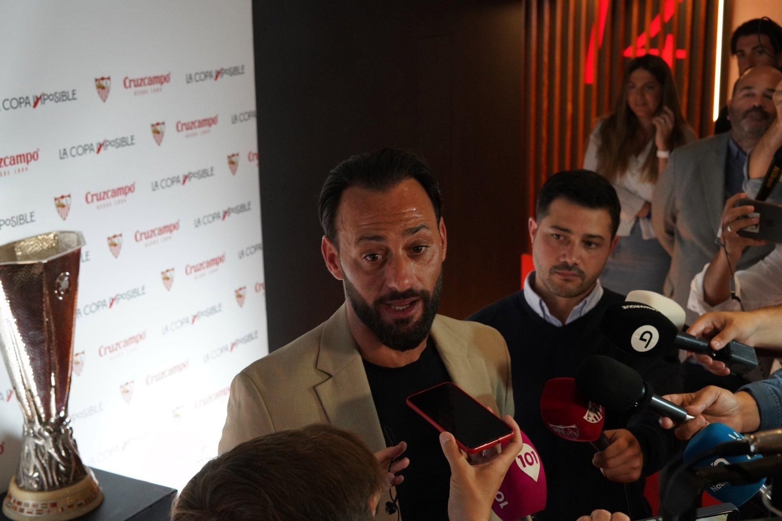 Presentación de La Copa Imposible, el documental del Sevilla sobre Turín 2014