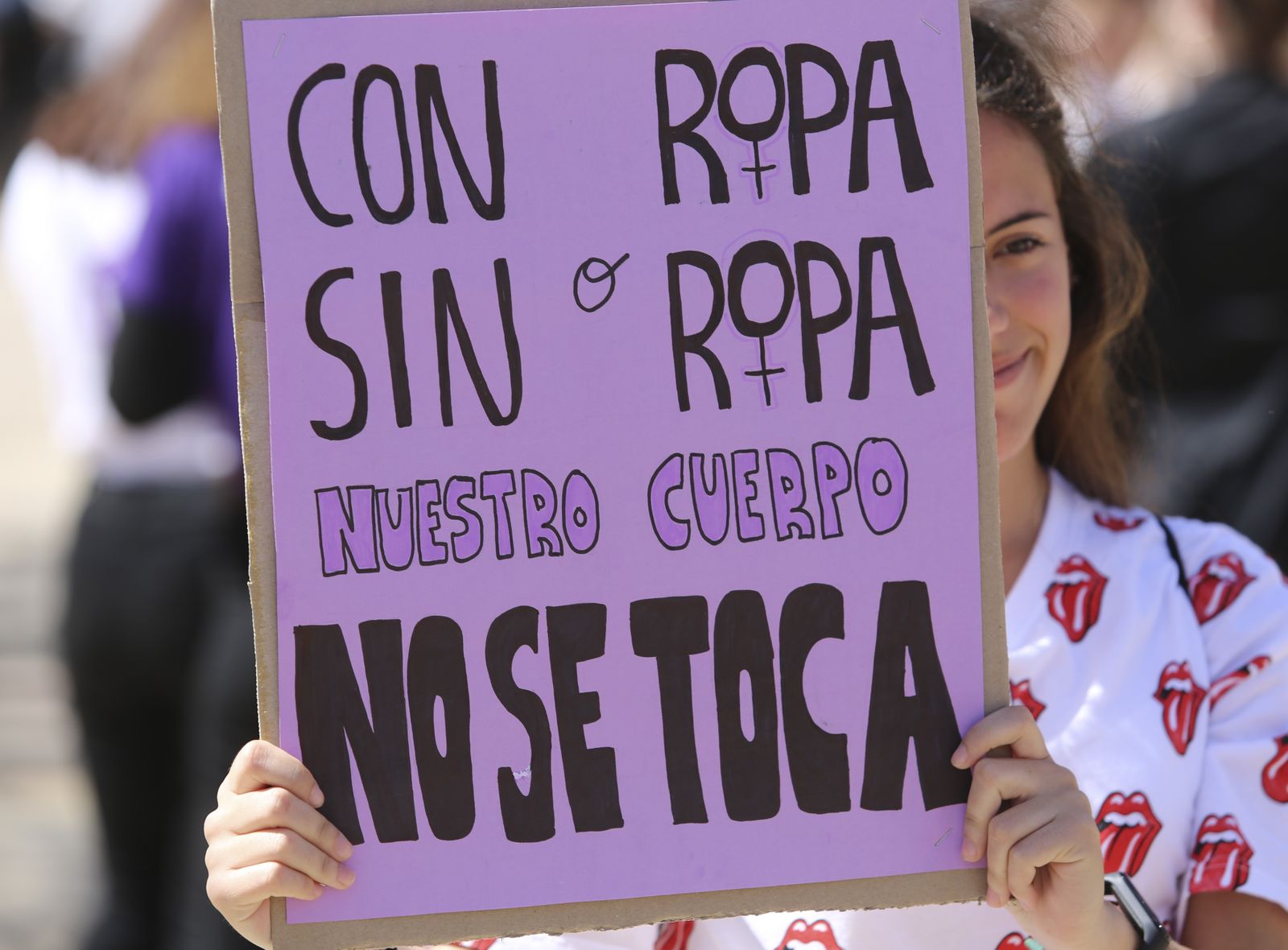 Una de las pancartas vistas en la concentración estudiantil ayer, en la capital.