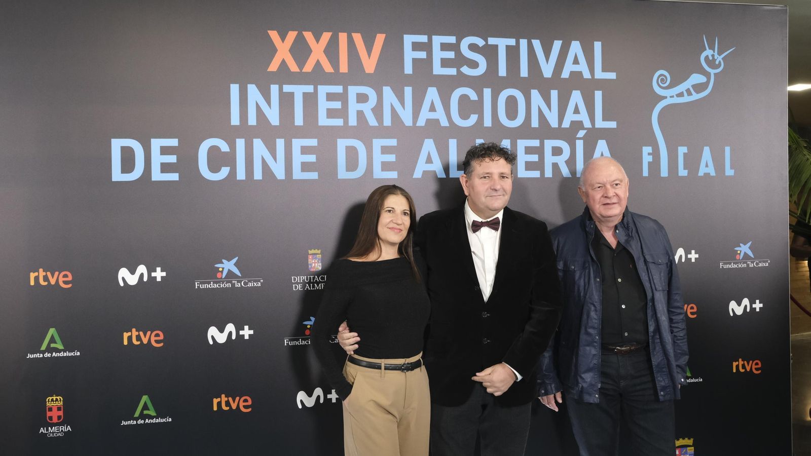 David Miralles con su esposa junto a Ignacio Mañas ‘El Indaliano’.