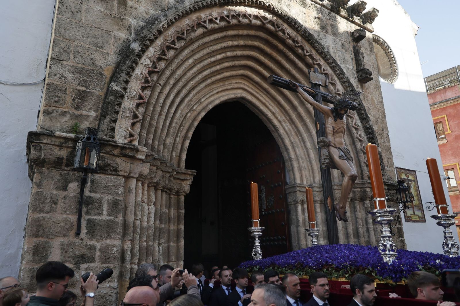 Las imágenes del Viacrucis de las Hermandades