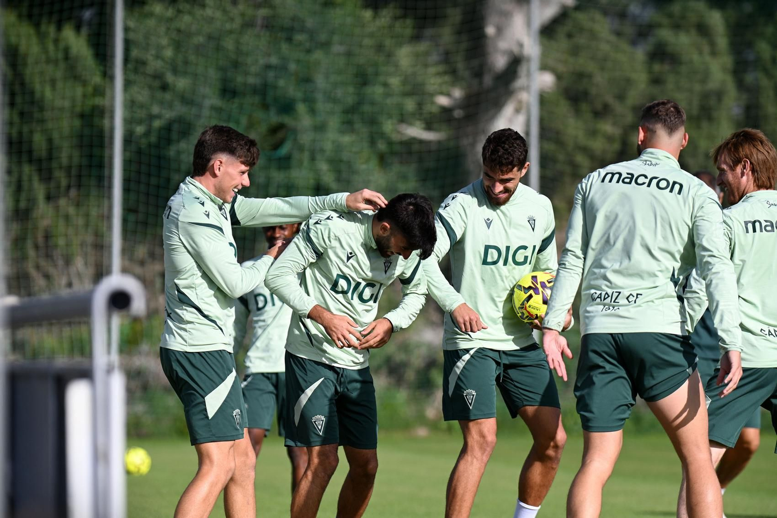 Buen ambiente en la sesión del Cádiz desarrollada el viernes.