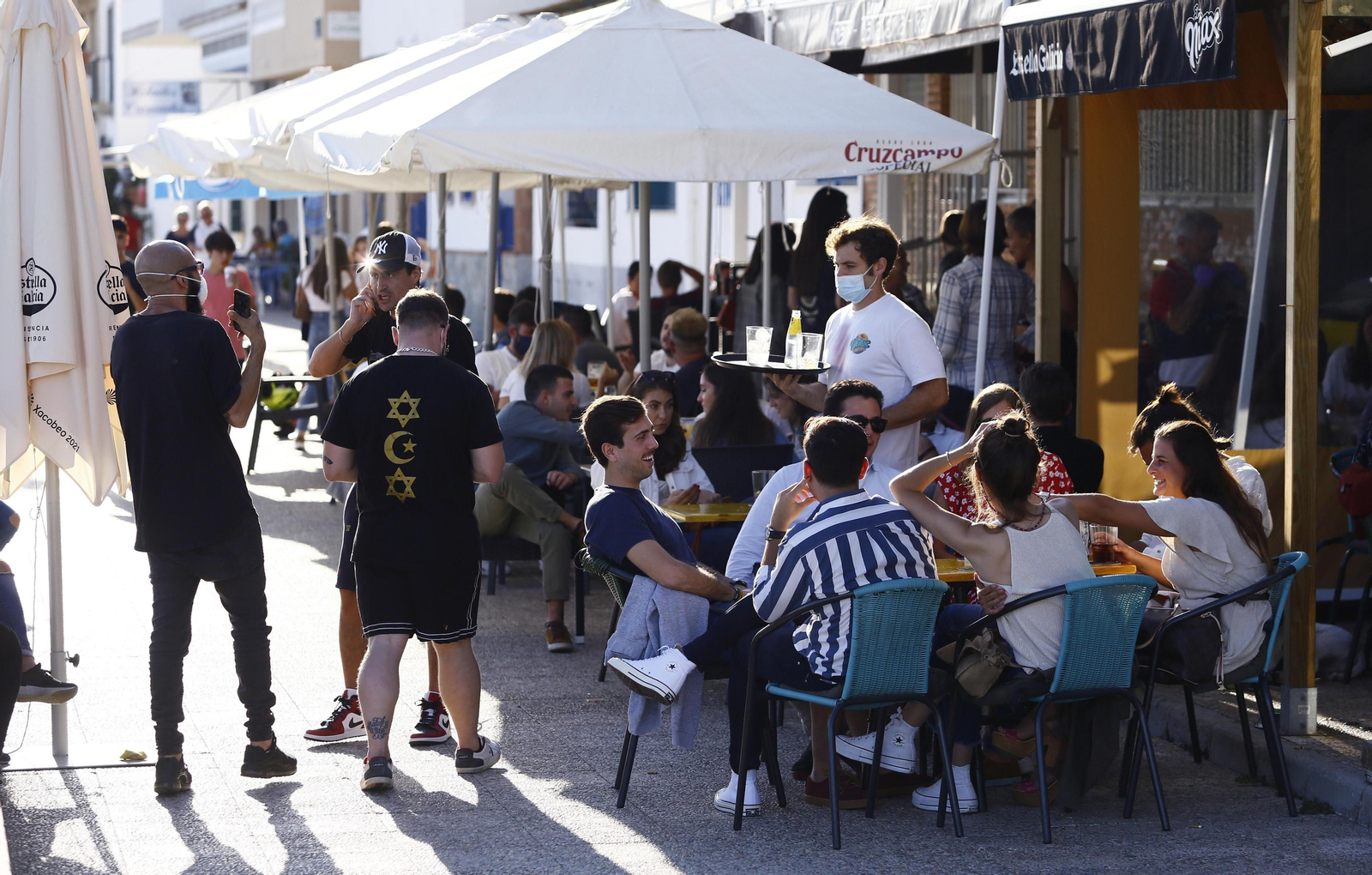 Pedregalejo por la tarde, en el primer día de la fase 1 de la desescalada en Málaga