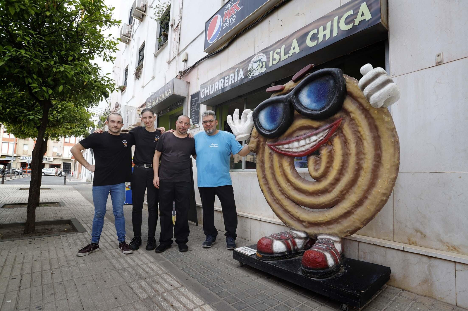 Un paseo en imágenes por la Plaza del Antiguo Estadio y sus alrededores