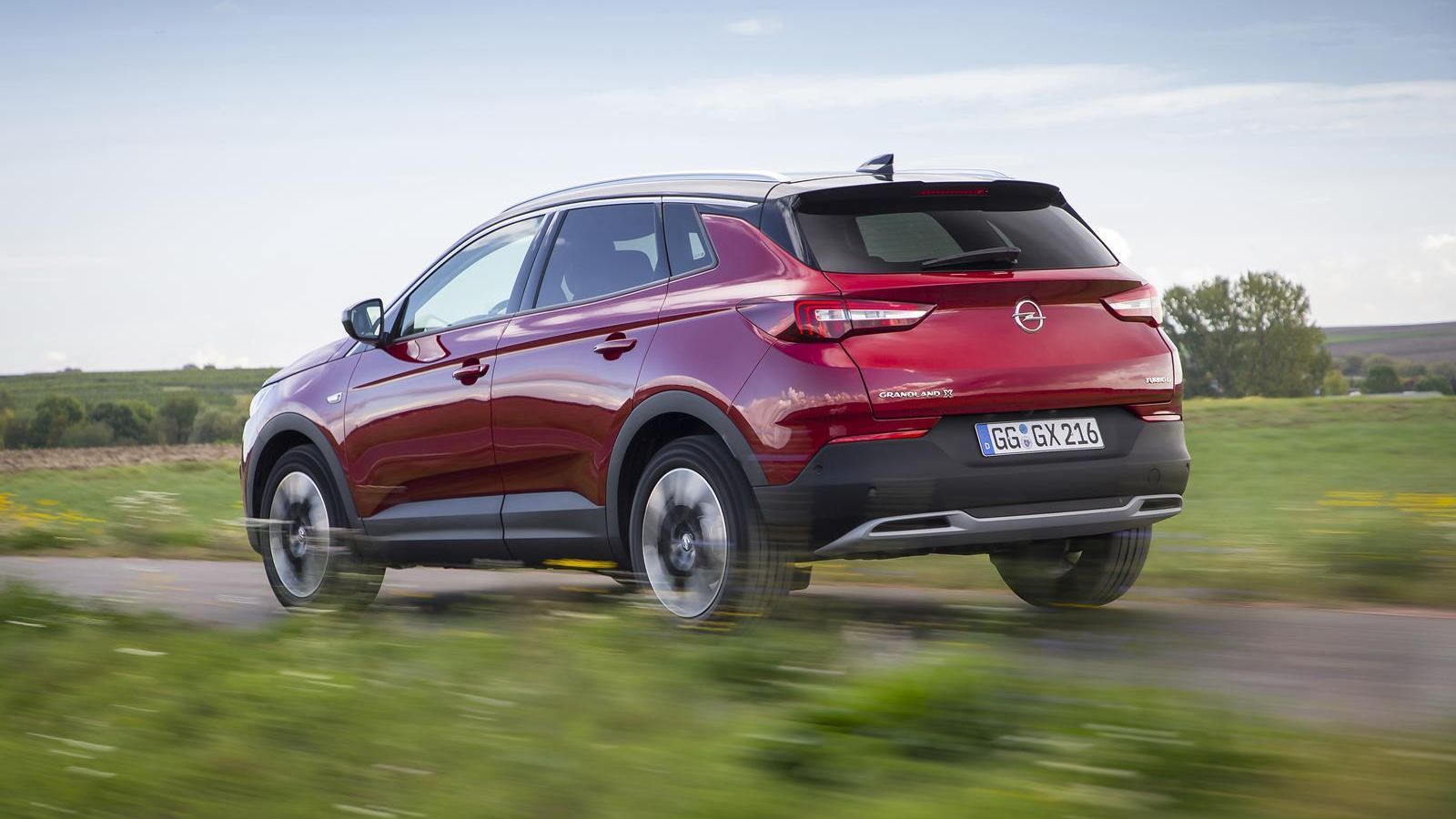 Este nuevo modelo destaca por su amplio habitáculo, confort de marcha y completo equipamiento.