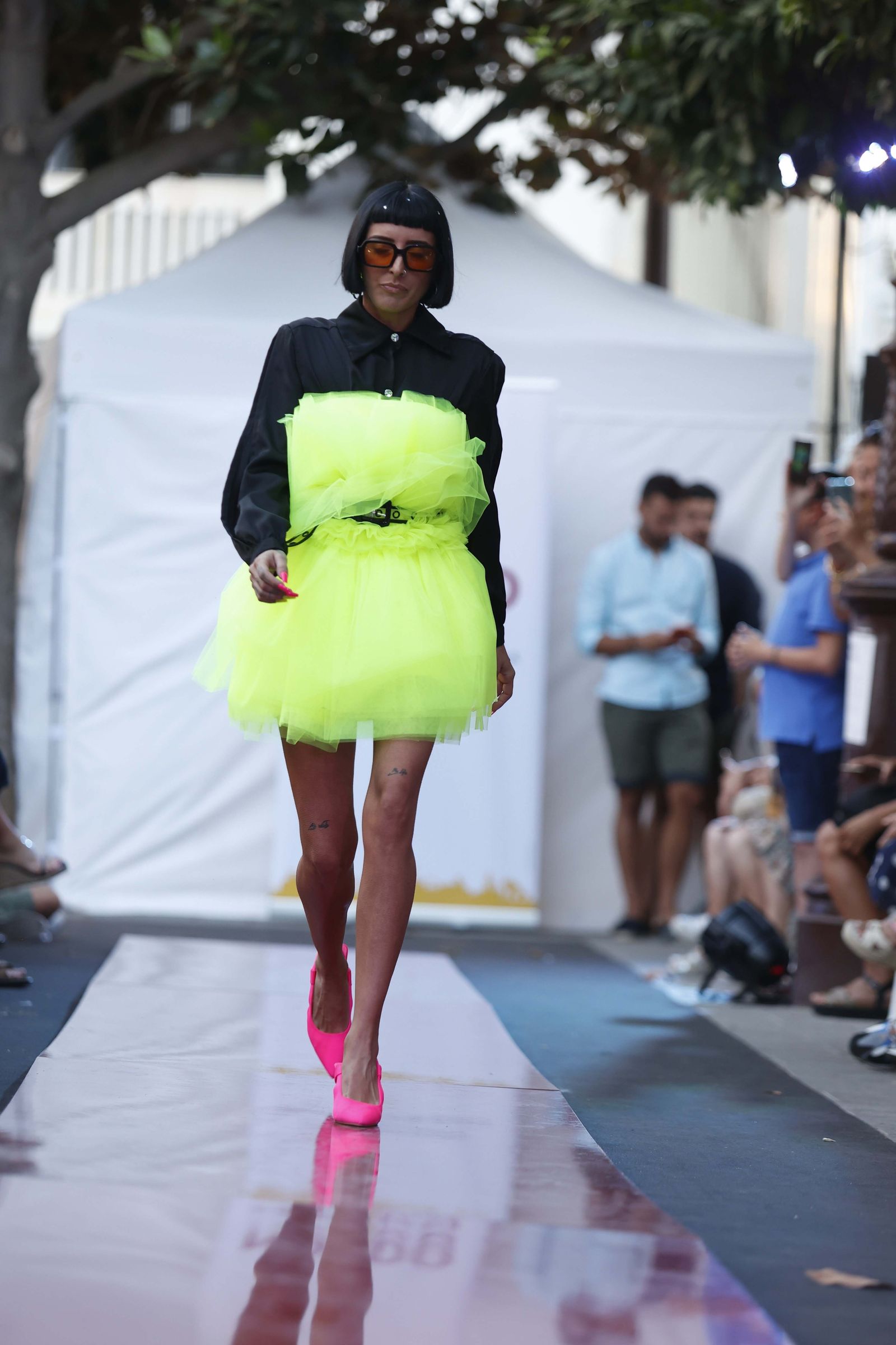 Las imágenes del Desfile de Jóvenes Diseñadores en la Plaza de la Magdalena