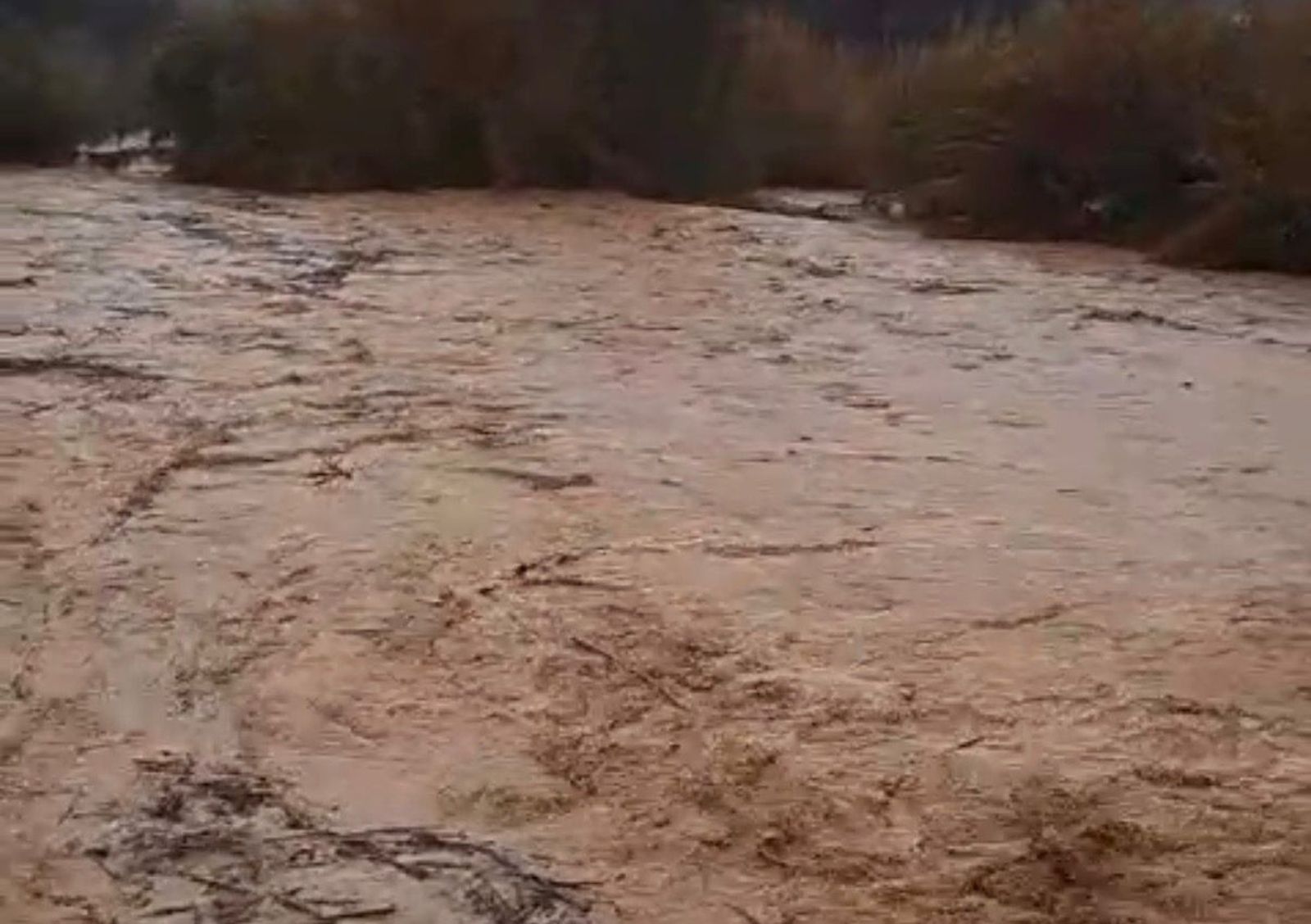 El río Grande se desborda a su paso por Guaro tras las fuertes lluvias por la borrasca Francis