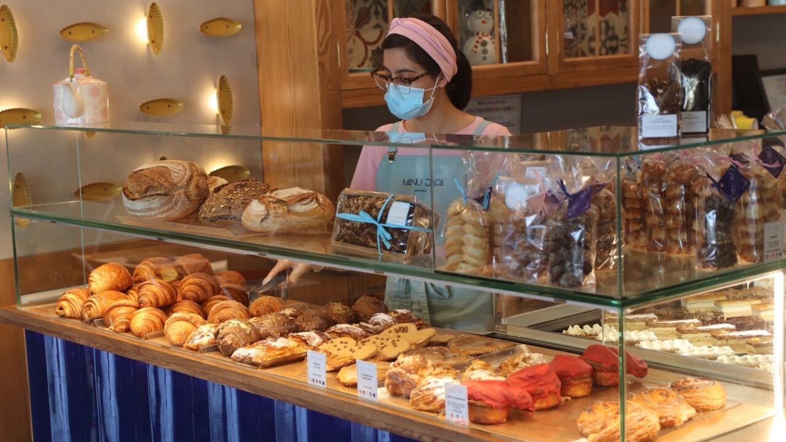 Manu Jara ofrece los croissants en las dulcerías de la calle Pureza de Triana y en la del Gourmet Experience de El Corte Inglés.