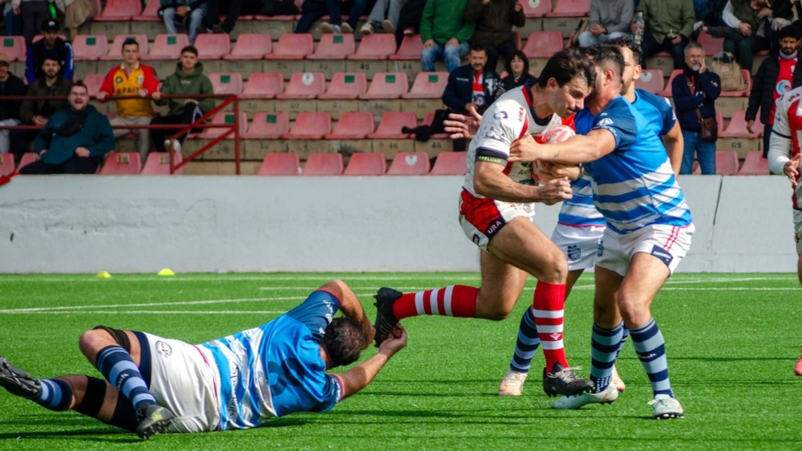 Los cruzados no fueron de imponerse en su visita al campo del Fuengirola.