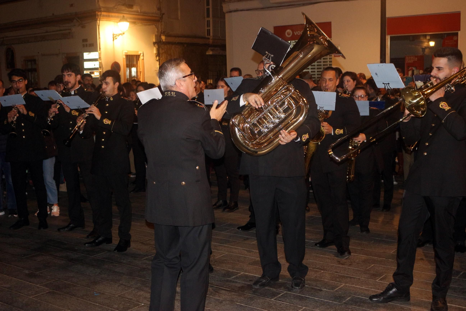 Las imágenes del encendido del alumbrado de Navidad en Puerto Real