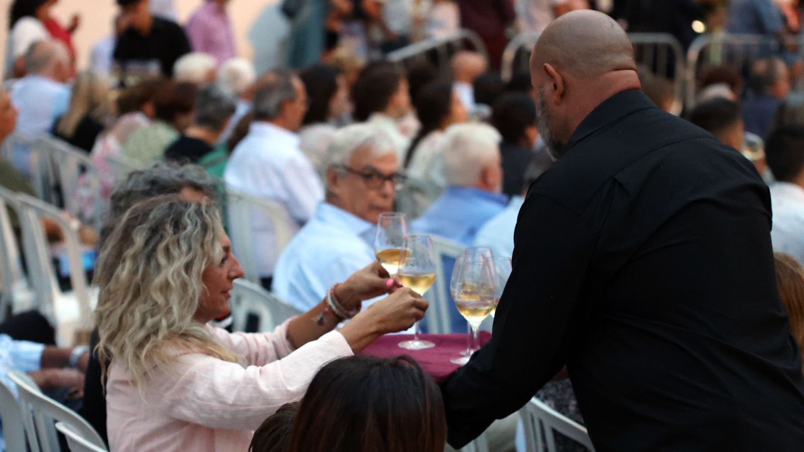 Gran cata 'Del Jerez al Cielo' en plaza de la Asunción