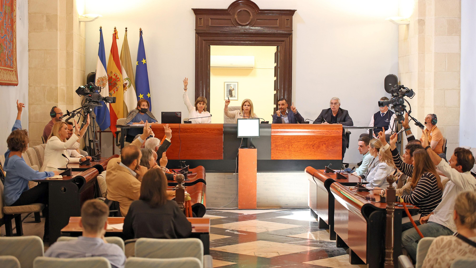 Un instante del pleno municipal celebrado el pasado lunes. Un instante del pleno municipal celebrado el pasado lunes.