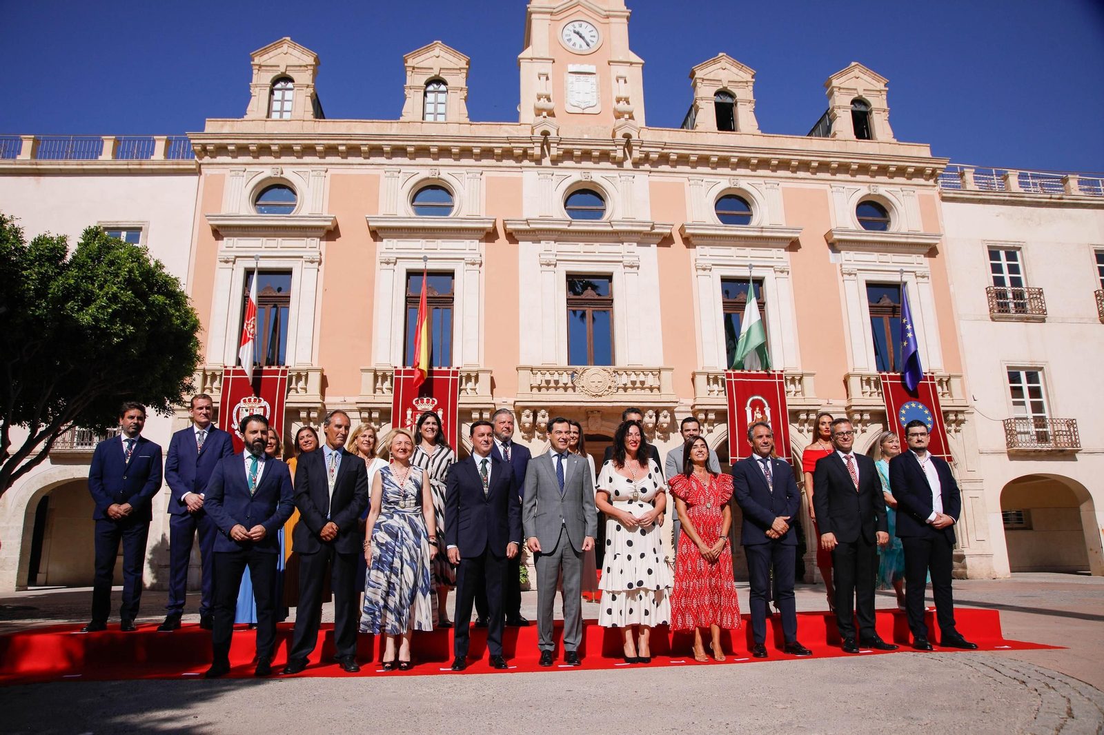 Imágemes de la casa consistorial de Almería