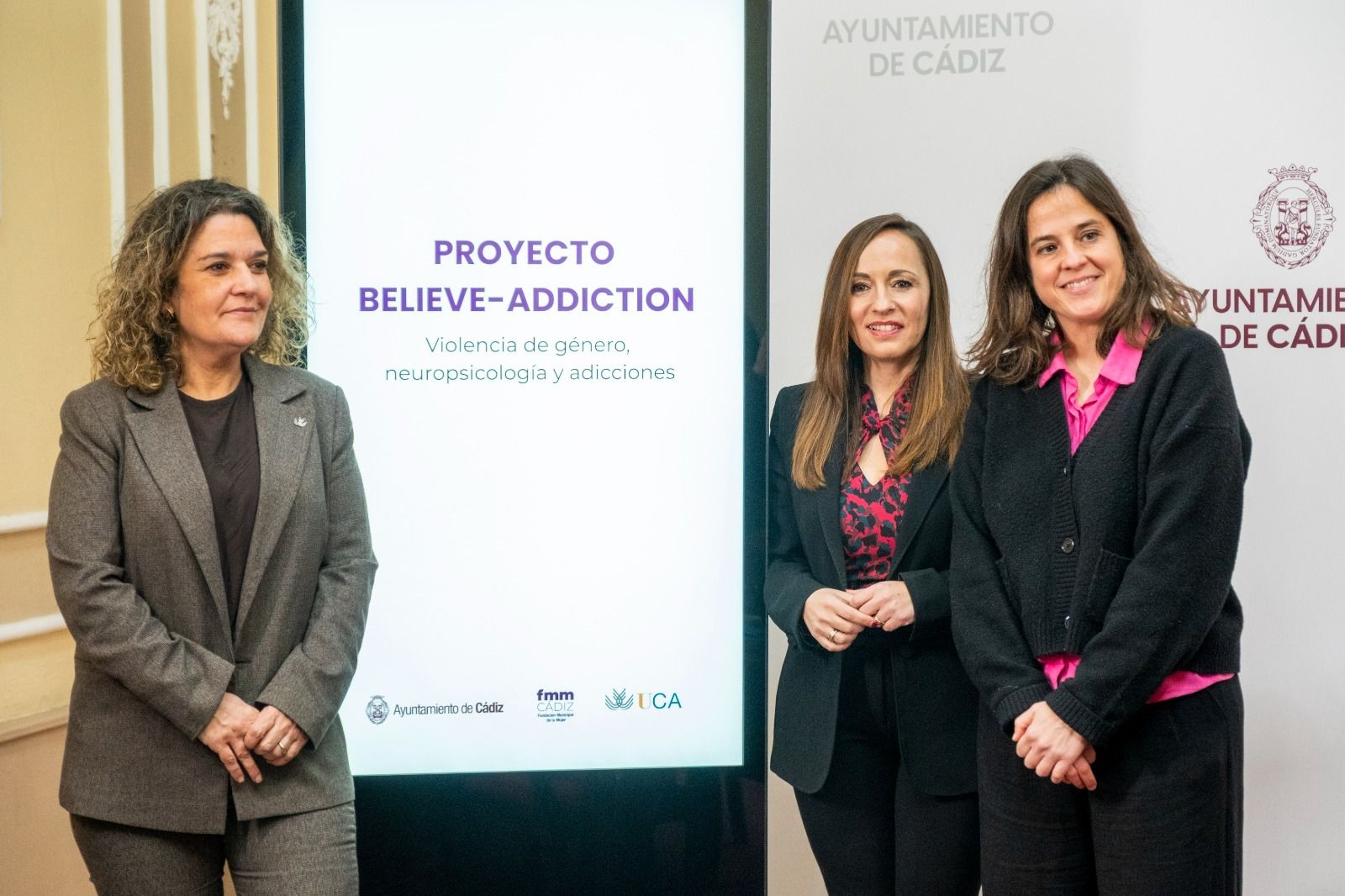 Paqui Bernal, Virginia Martín y Esperanza Vergara, en la presentación de proyecto.