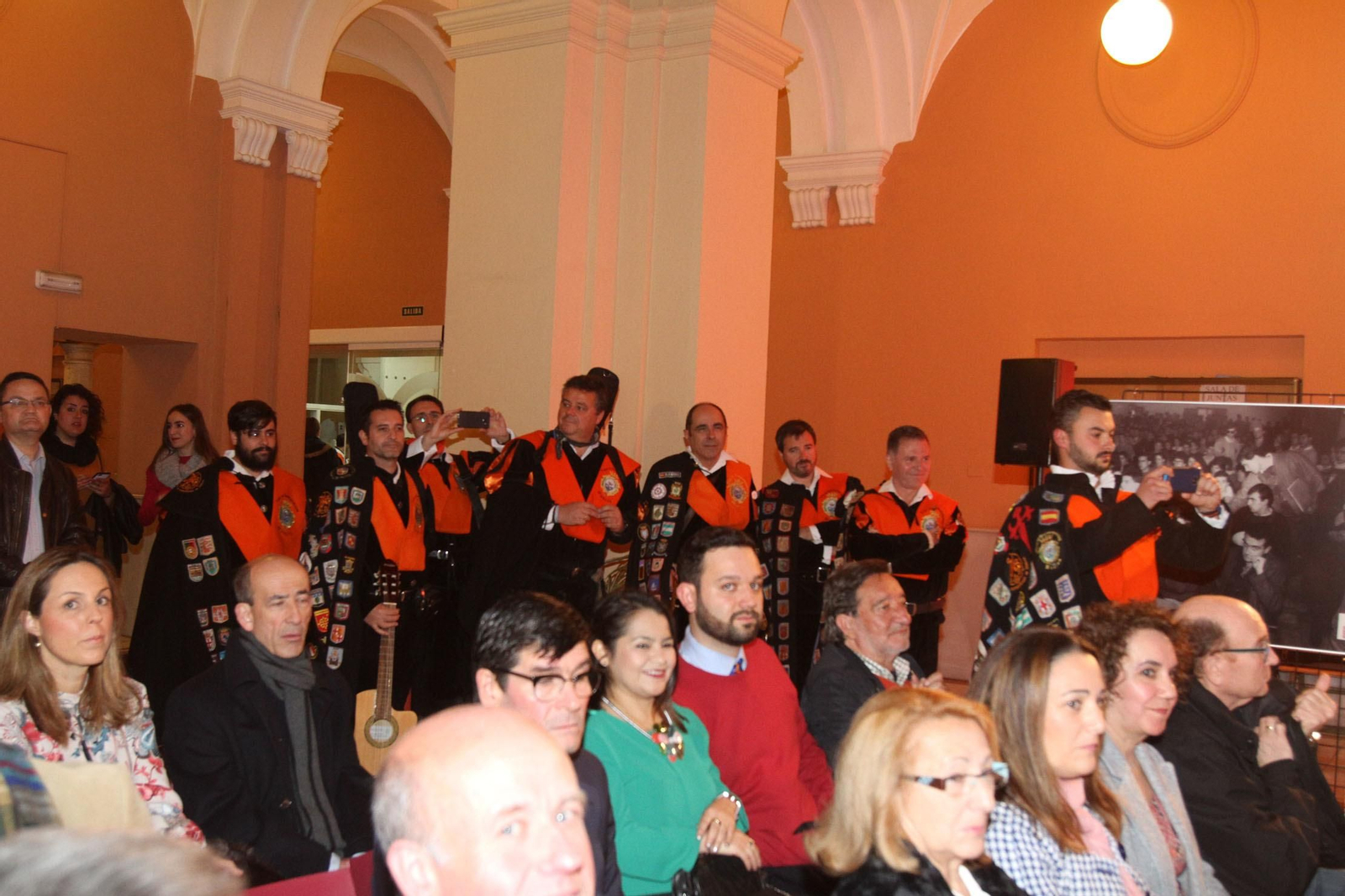 Imágenes de la entrega de premios de la asociación de antiguos alumnos 3 de Marzo en La Merced