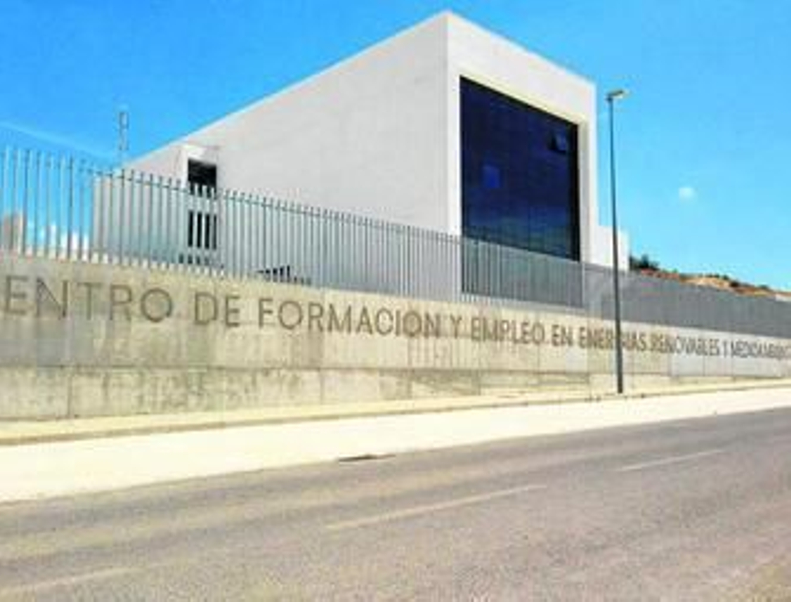 El complejo se situará junto al Centro de Energías Renovables. El complejo se situará junto al Centro de Energías Renovables.