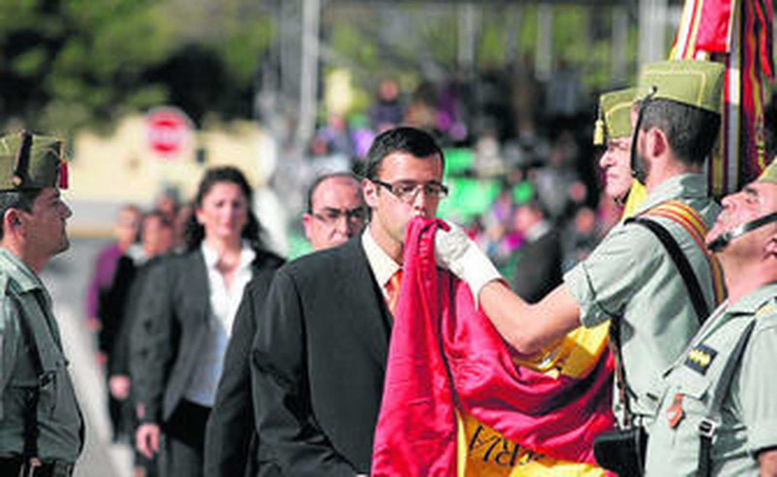 Homenaje de La Legión "al honor, al compañerismo y al compromiso"