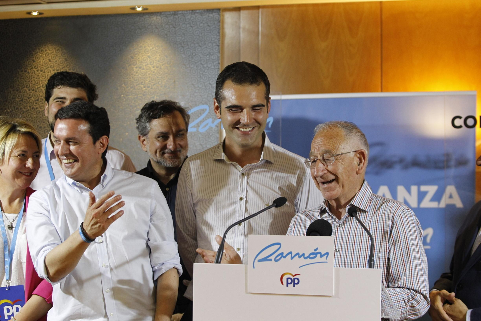 Fotogalería Elecciones Municipales. Sede PP Hotel AC. Almería