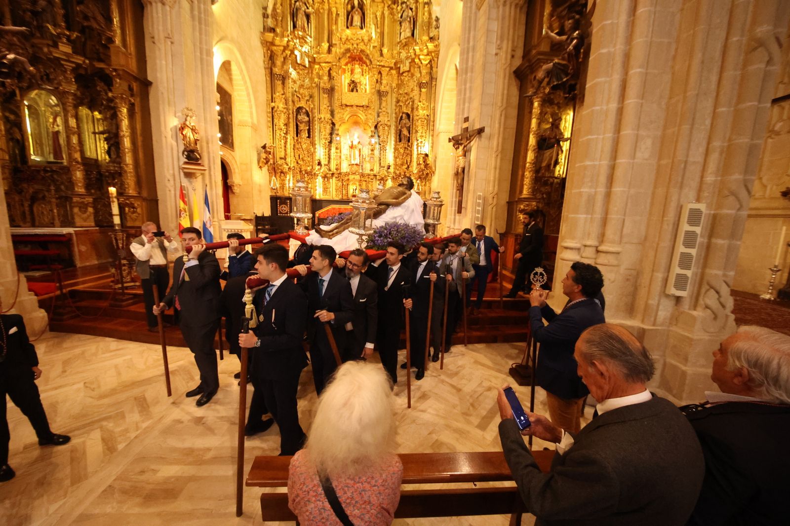 Salida del Cristo de las Aguas para pedir lluvias