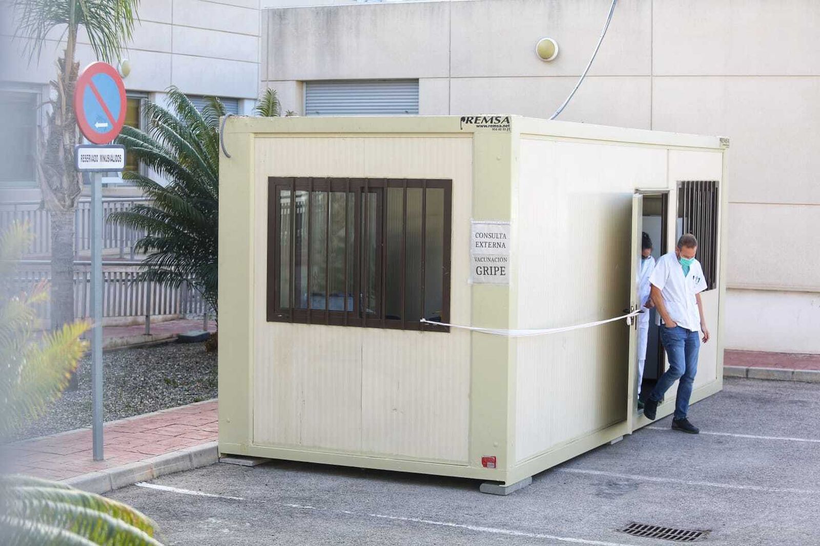 Módulo para la vacunación antigripal en el centro de salud de Teatinos.