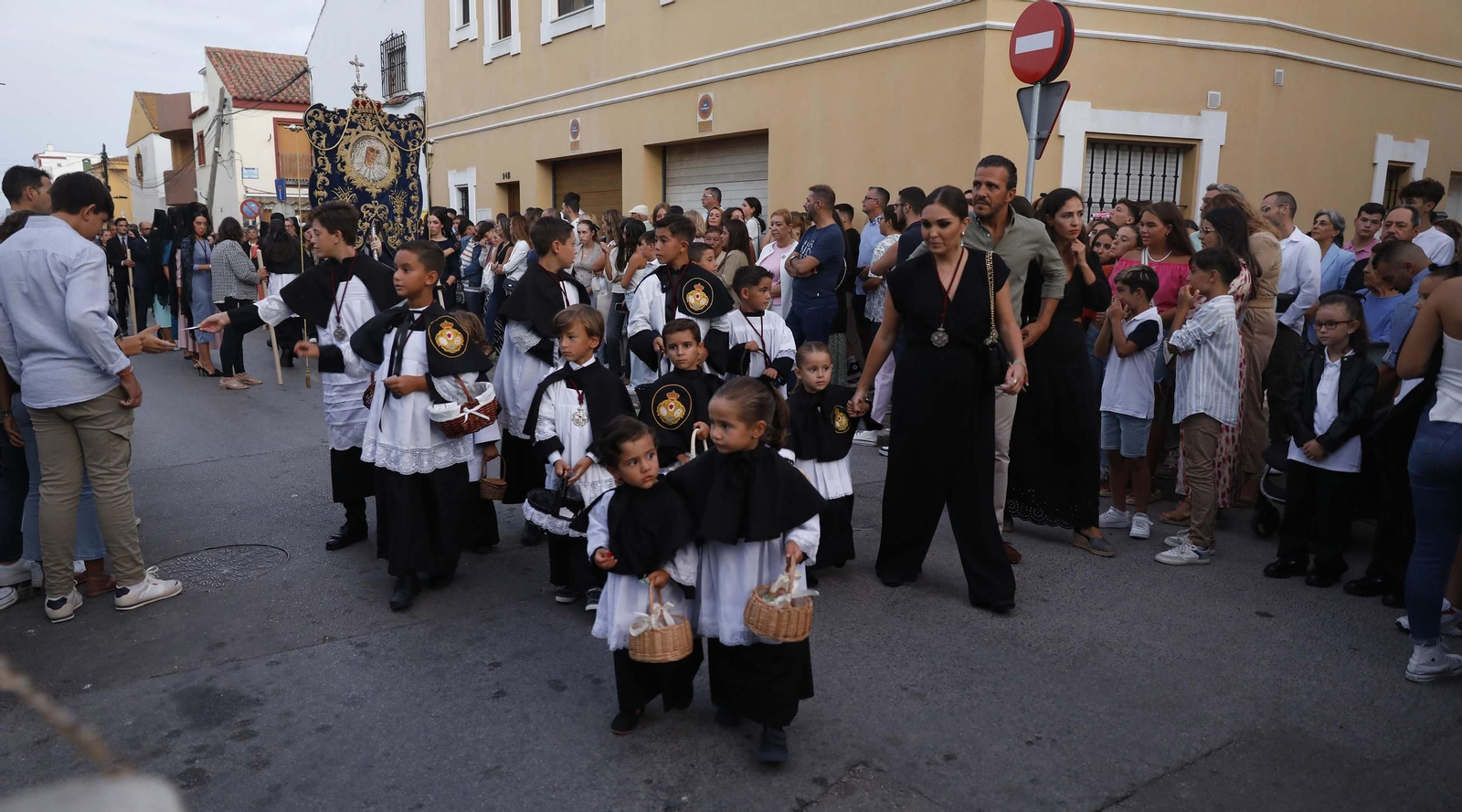 Las fotos de la procesión extraordinaria de María Santísima de la Salud en La Línea