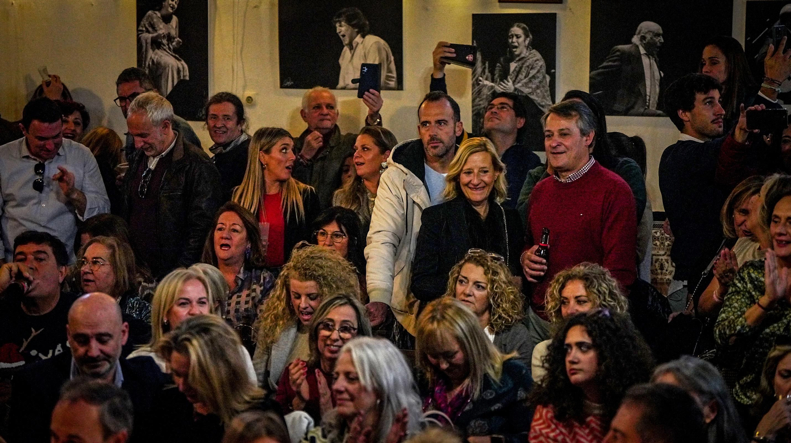 Búscate en  las zambombas del día 16 de diciembre