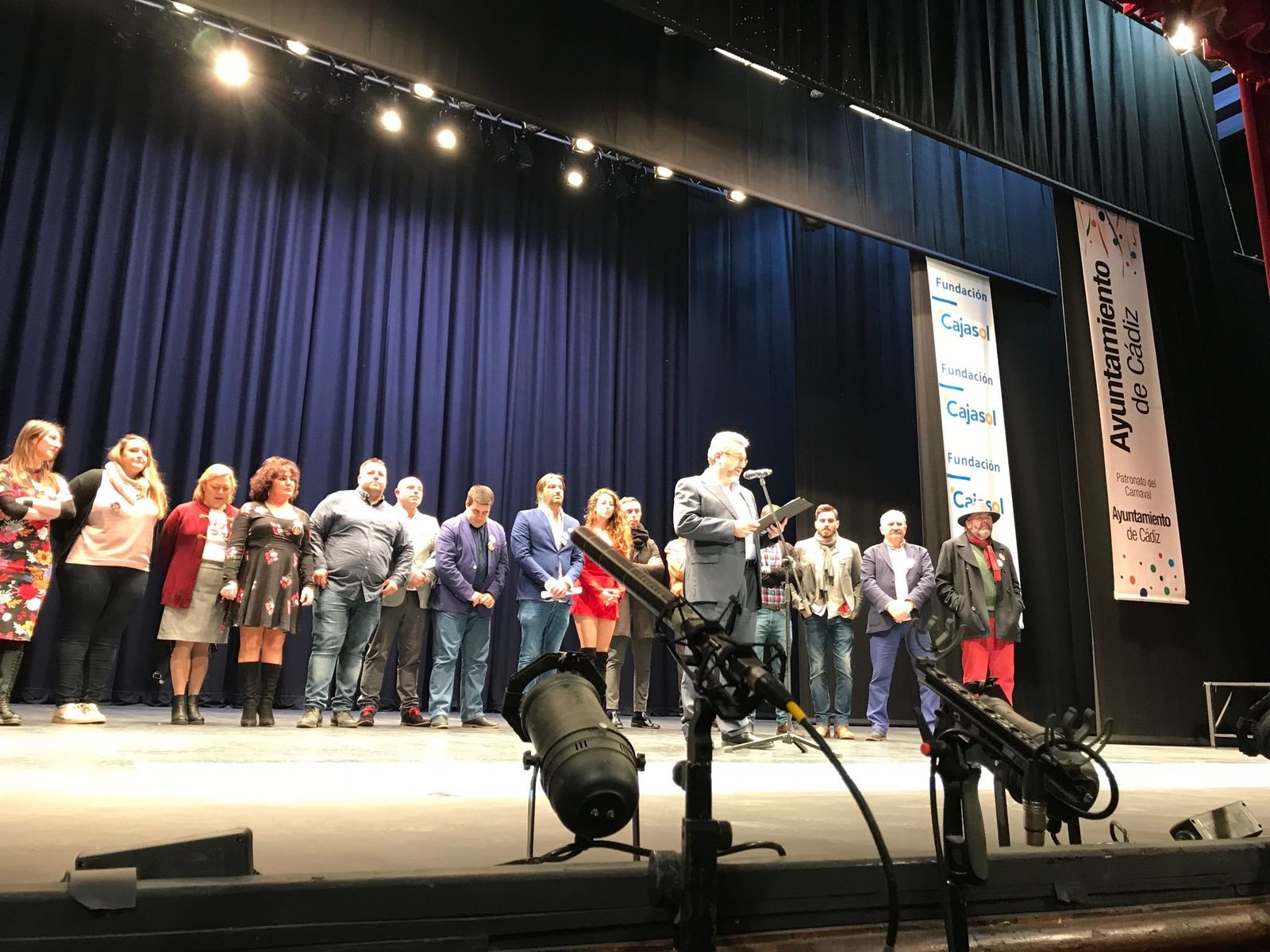 El jurado, antes de dar el fallo.