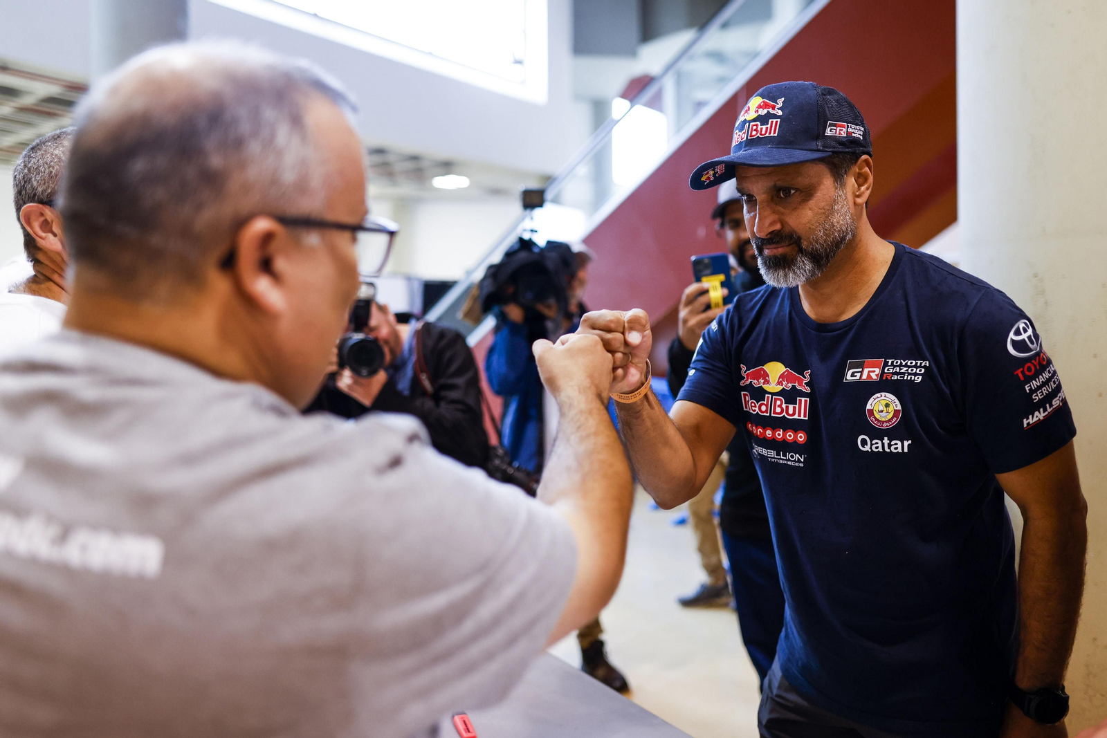 Andalucía Rally: las imágenes del 'Dakar' de Dos Hermanas | Día 1