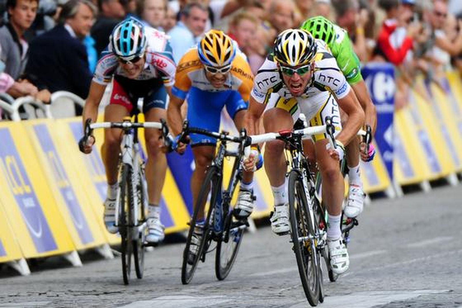 Sprint antes de la meta.

Foto: EFE/ AFP/ Reuters