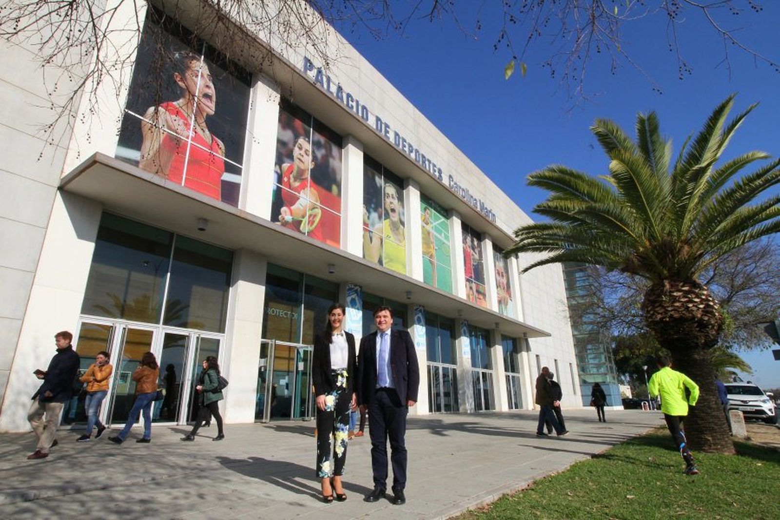 Inaugurado el nuevo nombre del Palacio de Deportes Carolina Marín