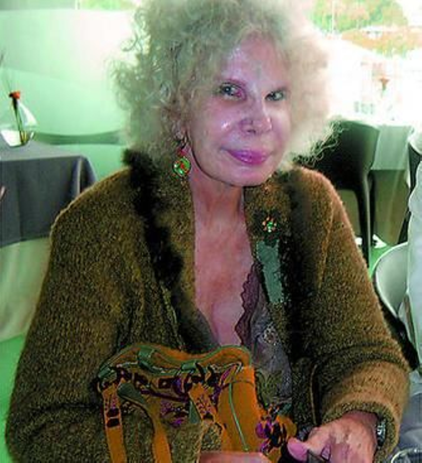 La duquesa de Alba ya está en el hospital