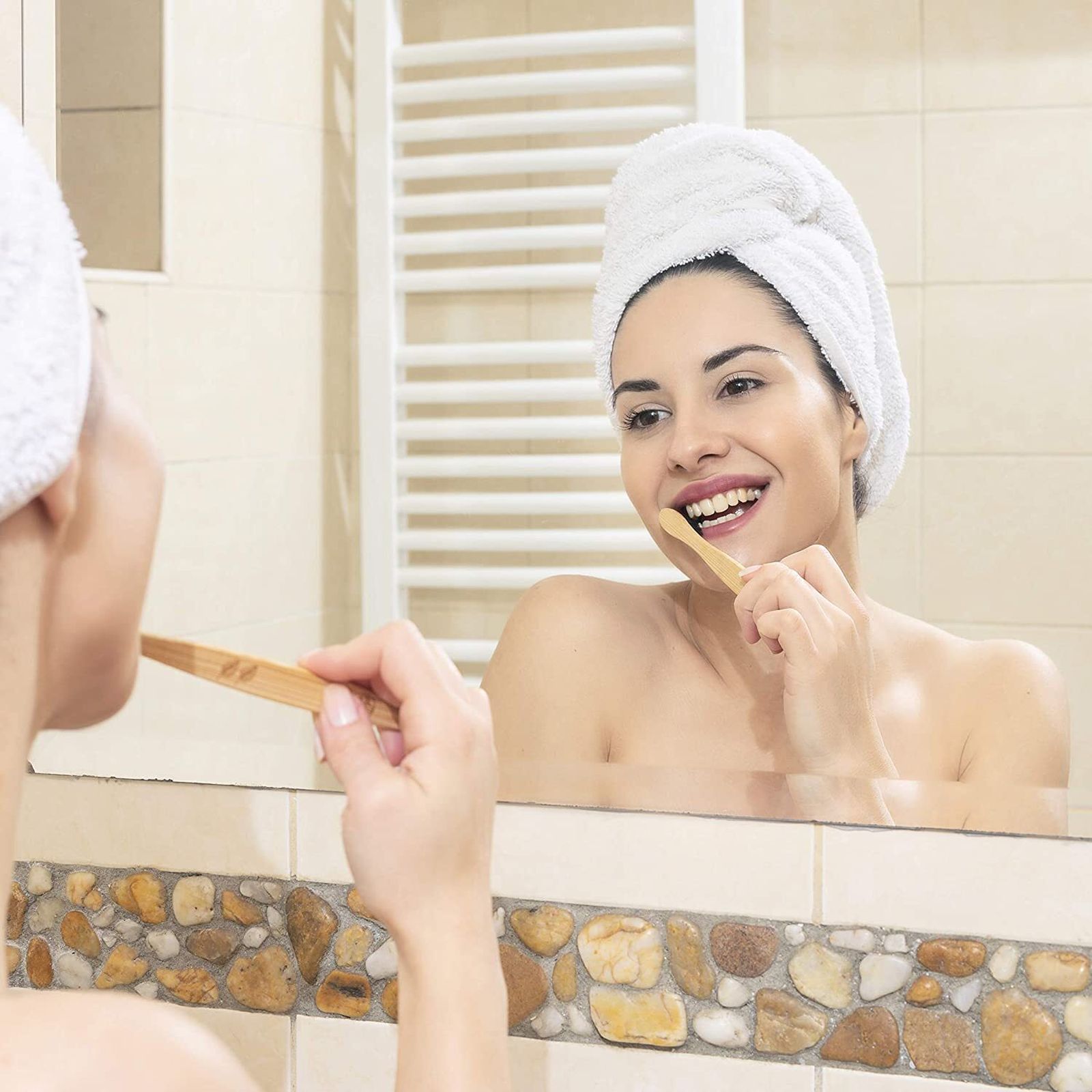 Cepillos de dientes de bambú: una alternativa ecológica para la reducción de plásticos en casa