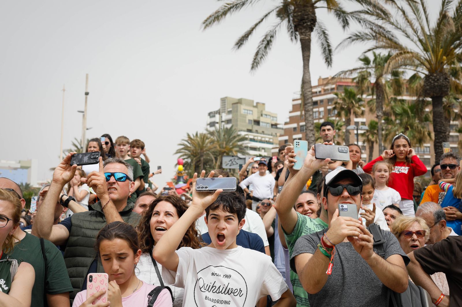 Las mejores imágenes de la "Globotá" en las fallas de Almería