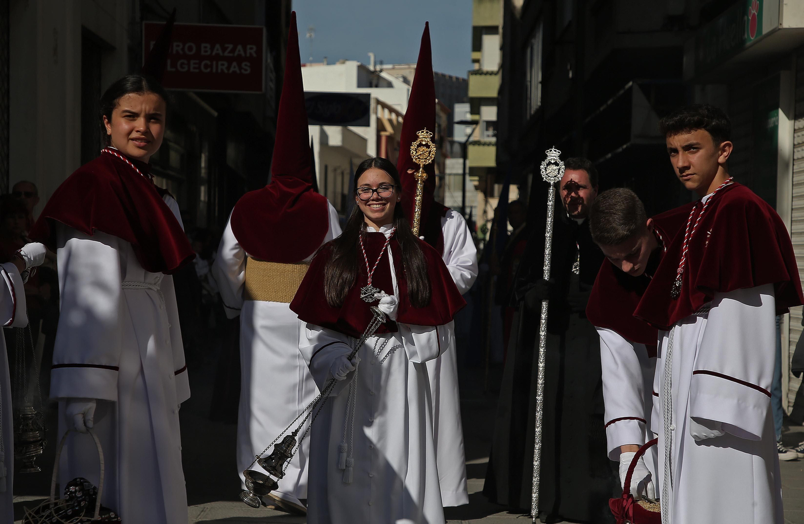 Fotos del Lunes Santo en Algeciras: Coronado de Espinas y La Columna