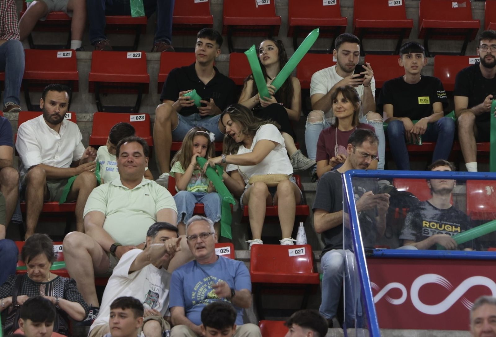 Búscate en el o Betis Granada de baloncesto