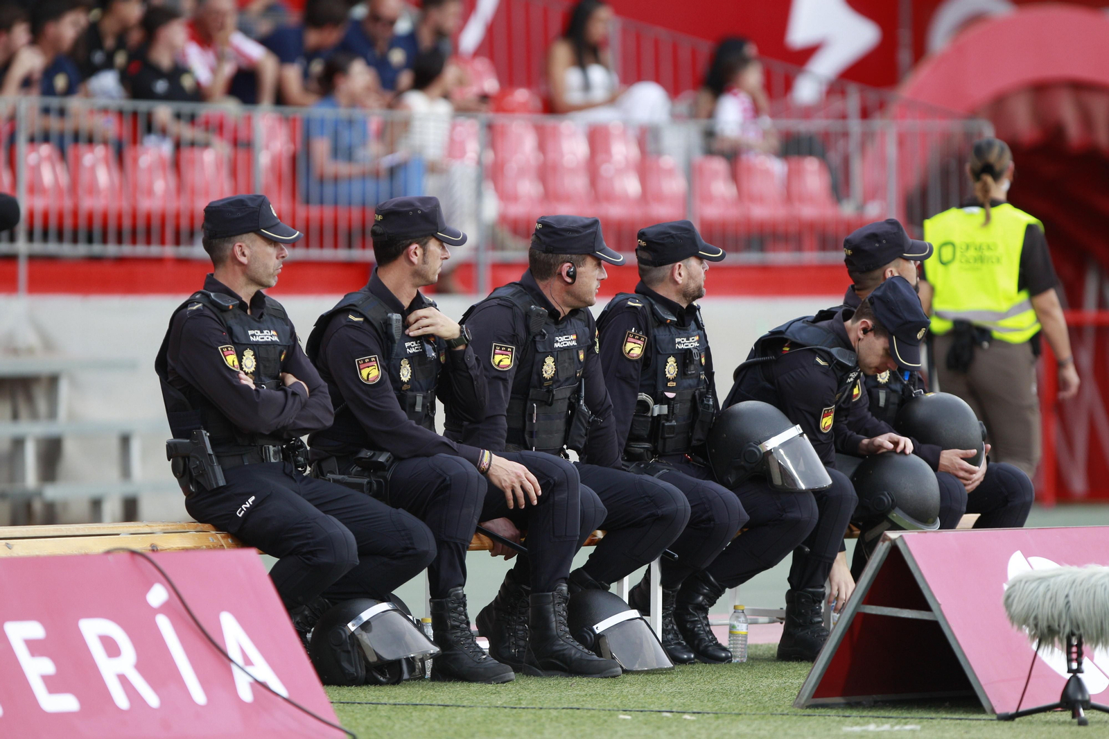 Imágenes del partido U.D. Almería-Elche C.F.