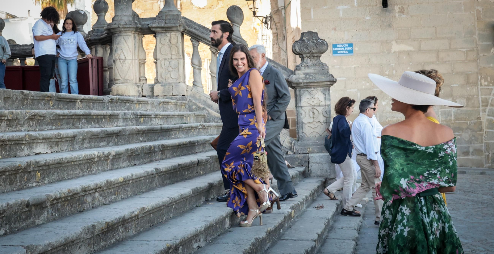 Imágenes de los asistentes a la boda de Ana Cristina Portillo Domecq en la Catedral de Jerez Imágenes de los asistentes a la boda de Ana Cristina Portillo Domecq en la Catedral de Jerez
