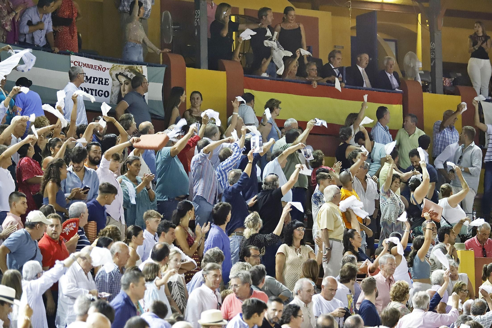 COLOMBINAS 2023: Festejo del miércoles de la Feria Taurina